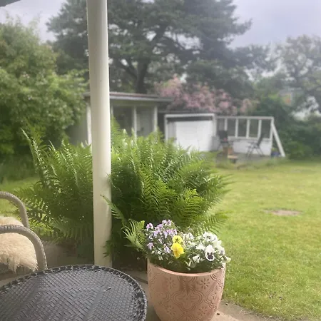 Nature-close Guest With Garden - Private Bath Included Bed & Breakfast