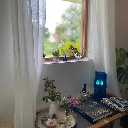 Nature-close Guest With Garden - Private Bath Included Frühstückspension 3*